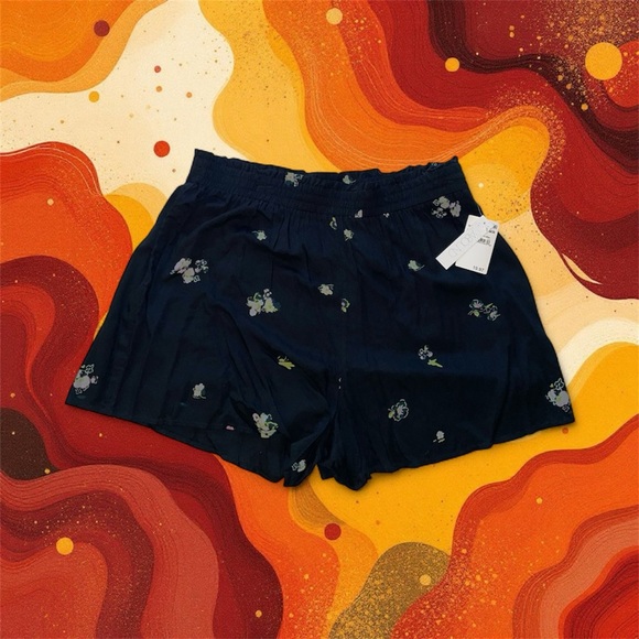 Abound viscose flowy shorts with flower pattern - Picture 5 of 5